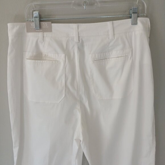 Chico's Women's Size 10 1.5 Cotton Wide Leg Cropped Pants White NWT $79.50 Zip - Picture 12 of 16
